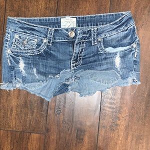 L.A. idol jean shorts